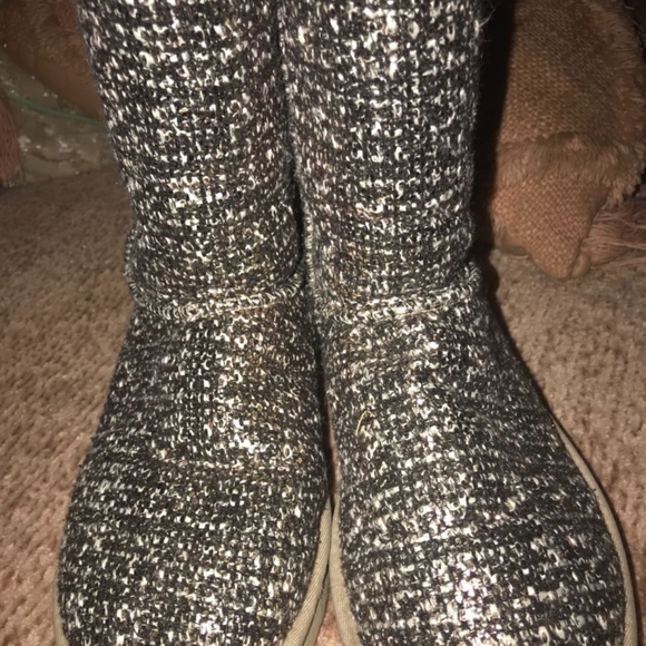 Uggs - Picture 5 of 7